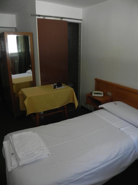 Hotel Nuovo Pecetto Macugnaga Δωμάτιο φωτογραφία